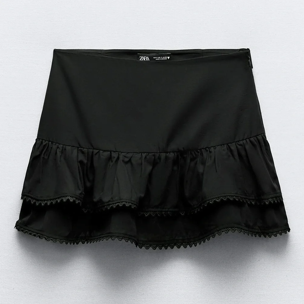 ZARA RUFFLED MINI SKIRT